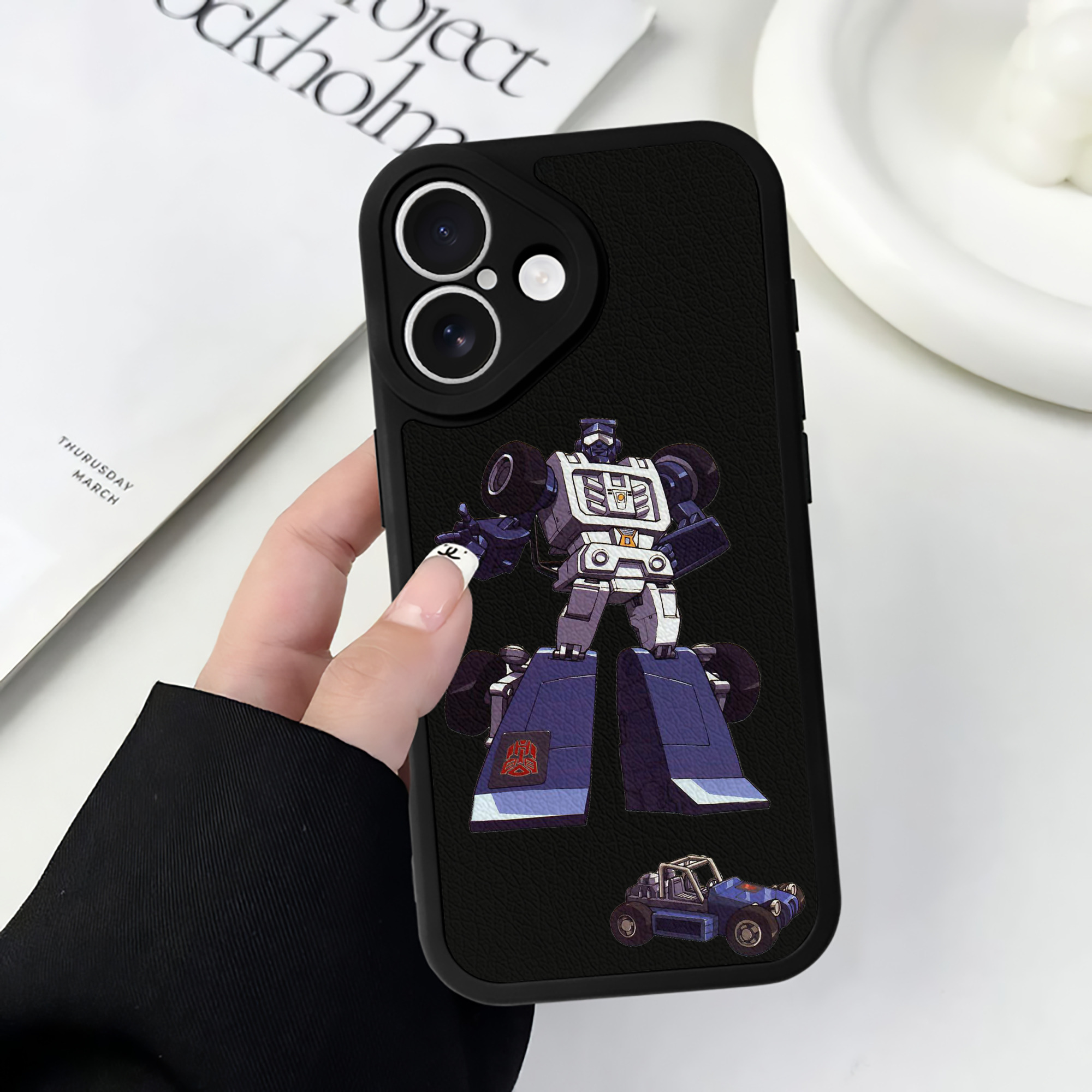 （画像用）  【iPhone 16シリーズ対応】シリコンスマホケース（レザー調） 材質：シリコン
